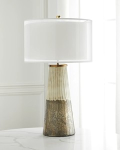โคมไฟตั้งโต๊ะสำหรับห้องพักของโรงแรม Wyndham La Quinta Hello Sunshine รุ่น HL-61098-EA3 ขนาดคิงไซส์/ควีนไซส์ โคมไฟทรงกลม ผ้าและกระจก สำหรับอ่านหนังสือ - Product Image 3