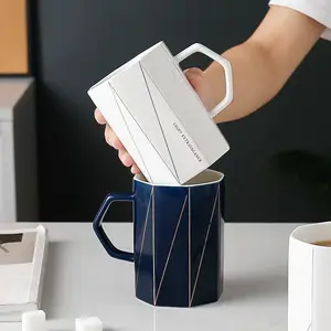 Couple Mugs Geschenkset Box für Hochzeit Geburtstag Muttertag Weihnachten neu Knochenporzellan Kaffeebecher Geschenkset