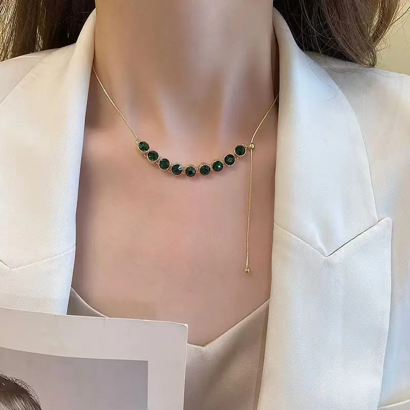 Zooying Desain Baru Perhiasan Mode Wanita Antik Sederhana Emerald Zircon Liontin Kalung