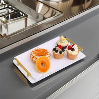 Vente en gros Plateau de service personnalisé en plexiglas transparent avec poignées dorées Respectueux de l'environnement pour le café, le petit-déjeuner et le dîner