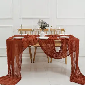 結婚披露宴の誕生日の装飾テーブルランナーソリッドラストオレンジテーブルランナーリンクルガーゼテラコッタオレンジテーブルランナー