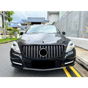 กระจังหน้าทรง GT สีเงินและดำ ดีไซน์แบบ <span class=keywords><strong>Panamericana</strong></span> สำหรับรถยนต์ Mercedes Benz R CLASS W251 ปี 2011 2012 2013 2014 2015 2016 2017 - Product Image 4