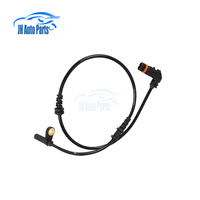 Capteur ABS Capteur de vitesse de roue 2049052905 2049057900 A2049052905 A2049057900 pour Mercedes-Benz