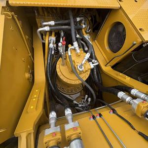 Excavatrice Caterpillar 340D2L d'occasion avec godet de 2,5 m³ |   Excavatrice sur chenilles CAT de 40 tonnes pour travaux miniers lourds - Product Image 5