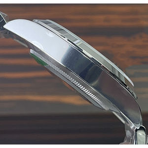 Reloj de Pulsera Minimalista de Lujo para Hombre con Logotipo Personalizado, Acero 904L, Movimiento 3230, Fondo de Caja de 9 mm, Cristal - Product Image 4