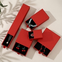 Boîte cadeau à bijoux coulissante texturée rouge pailletée, 5 tailles multiples, longue, carrée, rectangulaire, avec petit ruban de traction, en velours noir, vente en gros