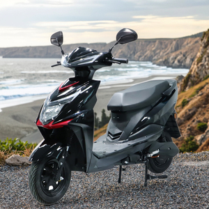 Motocyclette électrique OEM Portée de 50KM à 60KM à disque avant et tambour arrière <span class=keywords><strong>Scooter</strong></span> électrique à affichage LED avec une remise importante - Product Image 1