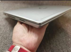 Portátil Empresarial HP EliteBook 430 G7 Usado, Intel Core I5 de 10.ª Generación, Sin Memoria ni Unidad de Estado Sólido, 14 Pulgadas, Windows 10, 65Hz, A+ - Product Image 4