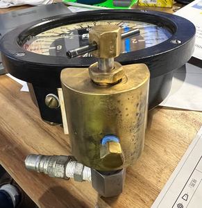 M/D TOTCO NOV 10128383-001 6 "(GA60A-80) составной указатель индикатор давления в сборе, 6",COMP 8000 PSI - Product Image 3