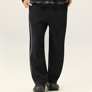 Ensemble sweat à capuche et pantalon de survêtement vierge avec logo personnalisé 2025 <span class=keywords><strong>vêtements</strong></span> d'hiver <span class=keywords><strong>pour</strong></span> hommes <span class=keywords><strong>vêtements</strong></span> de rue ensemble de pantalons et sweat à capuche <span class=keywords><strong>vêtements</strong></span> <span class=keywords><strong>pour</strong></span> hommes pull-over - Product Image 6