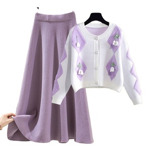 All'ingrosso della fabbrica di grandi dimensioni moda Slim Top Cardigan tinta unita in maglia di colore solido gonna abito due pezzi Set per le donne - Product Image 1