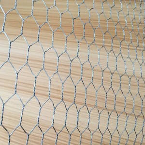 Rouleaux de gabions 100mmx80mm en treillis métallique hexagonal galvanisé à chaud 275g/m² – Fournisseurs de treillis hexagonal pour clôture de <span class=keywords><strong>poulailler</strong></span> - Product Image 5