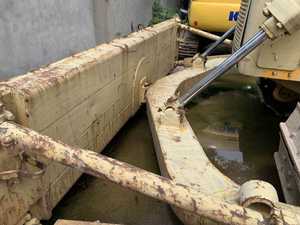 Dozzer D7G 100% original avec treuil, pièce d'occasion - Product Image 5