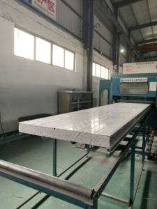 Nhà sản xuất chuyên nghiệp bảng điều khiển <span class=keywords><strong>EPS</strong></span> xi măng bảng bánh sandwich cho nhà prefab giá thấp bên ngoài - Product Image 3