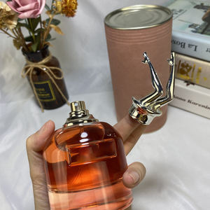 Perfume Glamuroso de <span class=keywords><strong>Hollywood</strong></span>: Aroma Listo para la Alfombra Roja para un Estilo de Estrella, Brillo de Gardenia y Bayas Rojas con el Glamour de <span class=keywords><strong>Hollywood</strong></span> Antiguo - Product Image 5