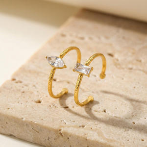 Bague de mode pour femme, bijoux fins, bague en acier inoxydable, bijoux plaqués or, zircon ovale carré, bagues de couple - Product Image 2