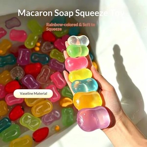 Savon à la vaseline style macaron, best-seller, pour soulager le stress thérapeutique - Product Image 1