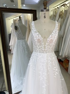 2025 nuovi eleganti abiti da <span class=keywords><strong>sposa</strong></span> una linea di fiori di pizzo abito da <span class=keywords><strong>sposa</strong></span> Tulle netto formale ospite delle donne per la <span class=keywords><strong>sposa</strong></span> della ragazza - Product Image 2