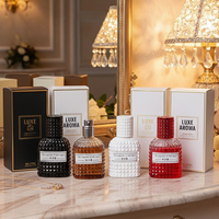 Flacon de parfum personnalisé 100ml 75ml 50ml 30ml avec bouchon à vis en verre, flacon de parfum mignon de 50ml avec emballage, estampé à chaud