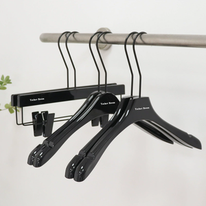 ชุดไม้แขวนเสื้อพลาสติกอะคริลิคสีดำสำหรับเด็ก - Product Image 5