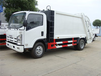 Camion compacteur de déchets diesel 4x2 de petite taille de marque japonaise, 3-6 m³, avec boîte de vitesses de compactage