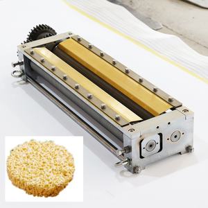 Couteau à nouilles Sharp Chow Mein pour fabricant de pâtes de qualité alimentaire pour <span class=keywords><strong>MAMA</strong></span> Fine Manufacture - Product Image 1