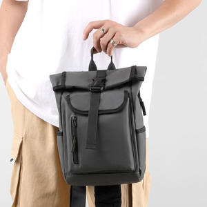 Mochila Cruzada Multifuncional para Hombre, Nueva Bolsa de Pecho Simple de PU, Portátil, con Características de Almacenamiento para Viajes y Uso Diario - Product Image 4