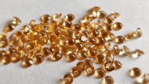 Haute Qualité En Vrac En Gros Pierres Précieuses En Vrac Toutes Les Tailles Naturel Jaune Citrine Cristaux Puces Décoratif Haute Pierre Naturelle - Product Image 5