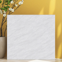 800x800 Blanc Marbre Porcelaine Carreaux Corps Complet Mat Anti-dérapant Sol Mur Carreaux Moderne pour Hôtels Centres Commerciaux Salles De Bains Halls
