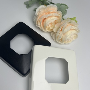 Anillo de Cubierta Cuadrado de Primera Calidad, Negro Mate, con Centro Liso y Abertura Blanca, para Abrazaderas de Vidrio, Acristalamiento de Solárium y Molduras Decorativas - Product Image 5