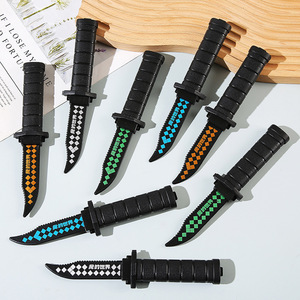 Couteau télescopique PUBG en PVC, jouet pour adolescents de 7 à 14 ans, unisexe, accessoire pour vendeur de rue - Product Image 4