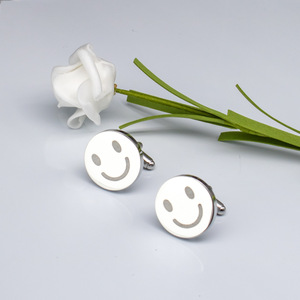 Boutons de manchette personnalisés en acier inoxydable gravé avec logo, boutons de manchette vierges pour hommes et ensemble de pince à cravate - Product Image 5