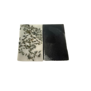 Jabón Artesanal Purificante de Carbón y Lavanda - Product Image 1