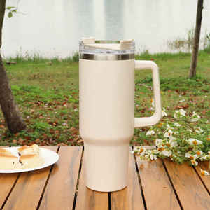 Cross-border Modern Outdoor 20oz Insulated Stainless Steel <b>Double</b>-<b>walled</b> Straw Cup Portable Car Thermos Large Capacity - Product Image 3