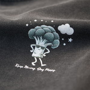 T-Shirt Vintage alla Moda, Crop Top, Vestibilità Ampia, Collo Tondo, Manica Corta, 100% Cotone Traspirante - Product Image 4