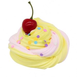 Arcilla Elástica Resistente al por Mayor, Juguetes de Slime Esponjoso con Aroma a Cereza para Navidad - Product Image 2