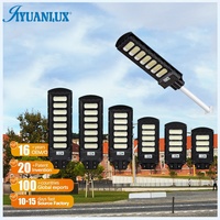 Lampe de projecteur solaire avec caméra CCTV 4G extérieure avec panneau solaire tout-en-un, lampadaire