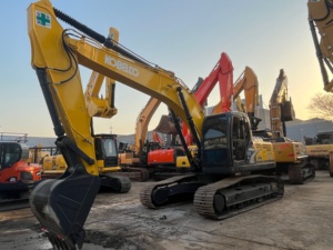 Machine Kobelco SK200 d'origine, très demandée, bon état, cabine propre, consommation de carburant économique, facile à utiliser - Product Image 5