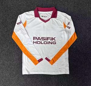 Maglia da <span class=keywords><strong>Calcio</strong></span> Galatasaray 2526 da Trasferta a Maniche Lunghe Traspirante Completo da <span class=keywords><strong>Calcio</strong></span> Estivo da Uomo con Pantaloncini - Product Image 1