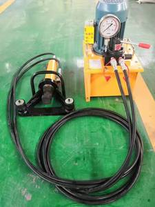 Cintreuse de barres d'armature portable avec alimentation hydraulique 220V, outil manuel pour la cintrage de l'acier - Product Image 3
