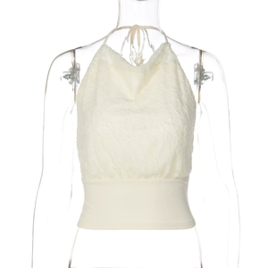 Nouveau produit hiver 084 : Top court tendance avec dentelle et bretelles fines, dos nu - Product Image 6