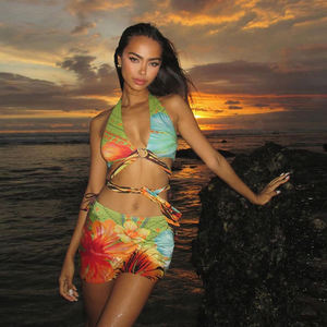 2024 HO New Arrivals Duas Peças Saias Conjuntos Sexy Halter Top + Mini Saia 2 Peça Set Mulheres Verão Beach Wear Conjunto das Mulheres - Product Image 2