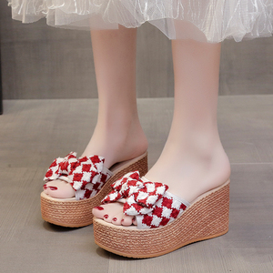 Mules compensées pour femmes, version coréenne, avec nœud papillon et fleur, talons hauts rehaussants, chaussures tendance 818 - Product Image 3