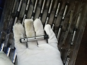 Công nghiệp tùy chỉnh máy tiện CNC phần cuộc sống lâu dài cắt nha khoa cho phụ kiện vòng với đầu đinh tán & Chốt pin tùy chỉnh gia công - Product Image 3