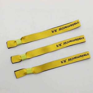 Pulsera de tela de poliéster con logo tejido, ecológica, personalizada de fábrica OEM, elegante, de lujo, a la moda, deportiva, con dije de moneda, para negocios - Product Image 5