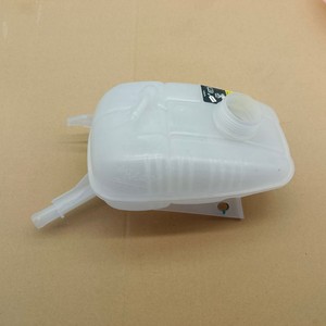 Tanque <span class=keywords><strong>de</strong></span> Agua Auxiliar 21710-6LA0A 21710-6LB0A, Depósito <span class=keywords><strong>de</strong></span> Refrigerante, Tanque <span class=keywords><strong>de</strong></span> Expansión <span class=keywords><strong>de</strong></span> Material <span class=keywords><strong>PU</strong></span> para Nissan Sylphy Sentra 2019-2025 - Product Image 1