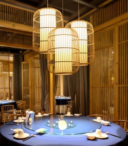 Lustre tressé en rotin, éclairage en tissu et rotin, lustre rideau en bambou, éclairage artisanal pour la maison - Product Image 6