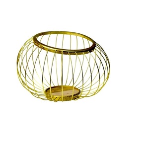 Standard Quality <b>Rounded</b> Shape Gold Plated Finishing Wire Metal <b>Basket</b> Fruit or Vegetable <b>Basket</b> for Home Kitchen Usage - Product Image 1