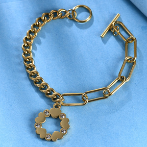 Pulsera de Cadena en Oro Rosa con Colgante de Diamante, Joyería para Uso Diario Masculino - Product Image 3