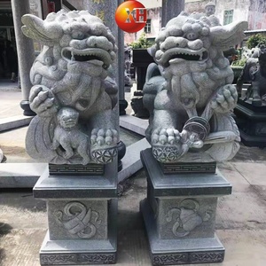中国の伝統的なスタイルの小さなサイズの天然石彫刻北京ライオン像座り御影石フードッグドア装飾用 - Product Image 6